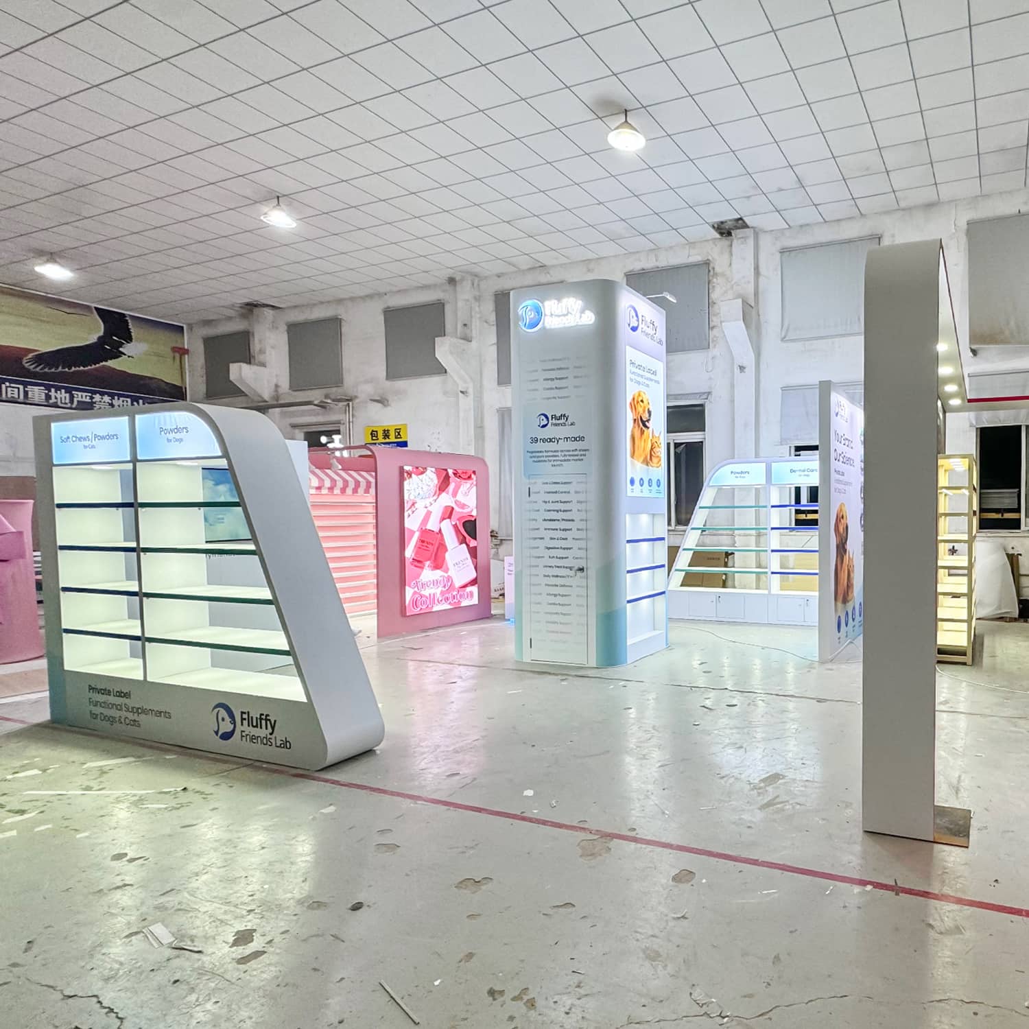 Modular Pet Product Exhibition Booth | Interzoo Custom Display Stand