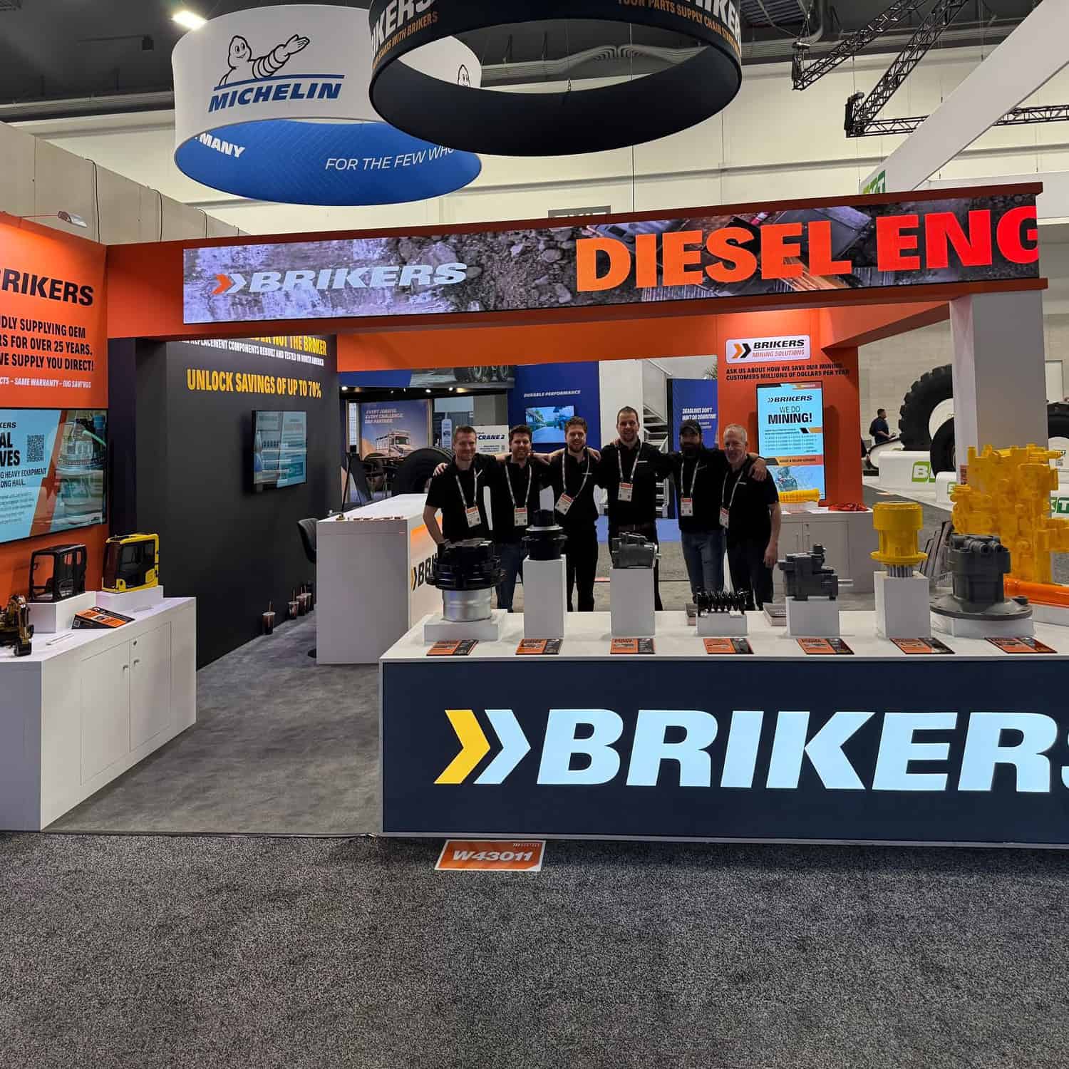 Premium Exhibition Booth for High-end Auto Accessories